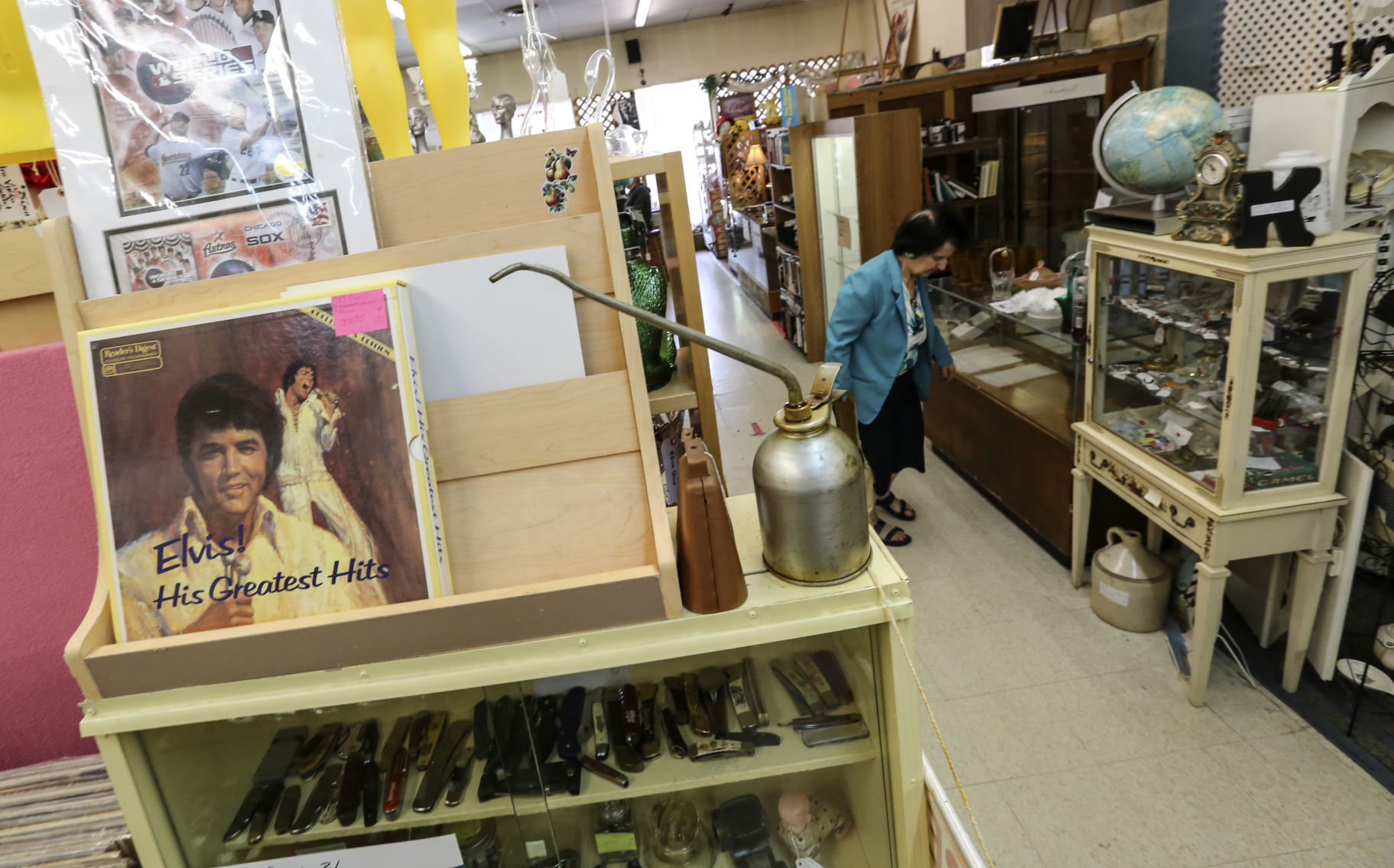 Antique Mall, Crown Point